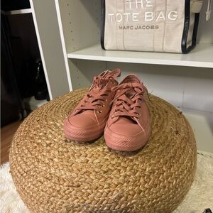 Converse Women's Pink Sneakers